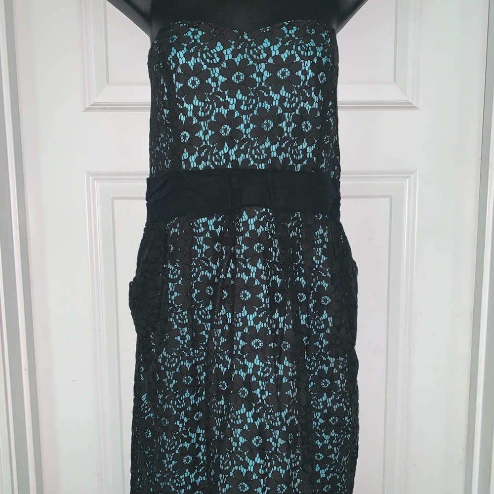 Blue Lace 3x forever 21 strapless dress.